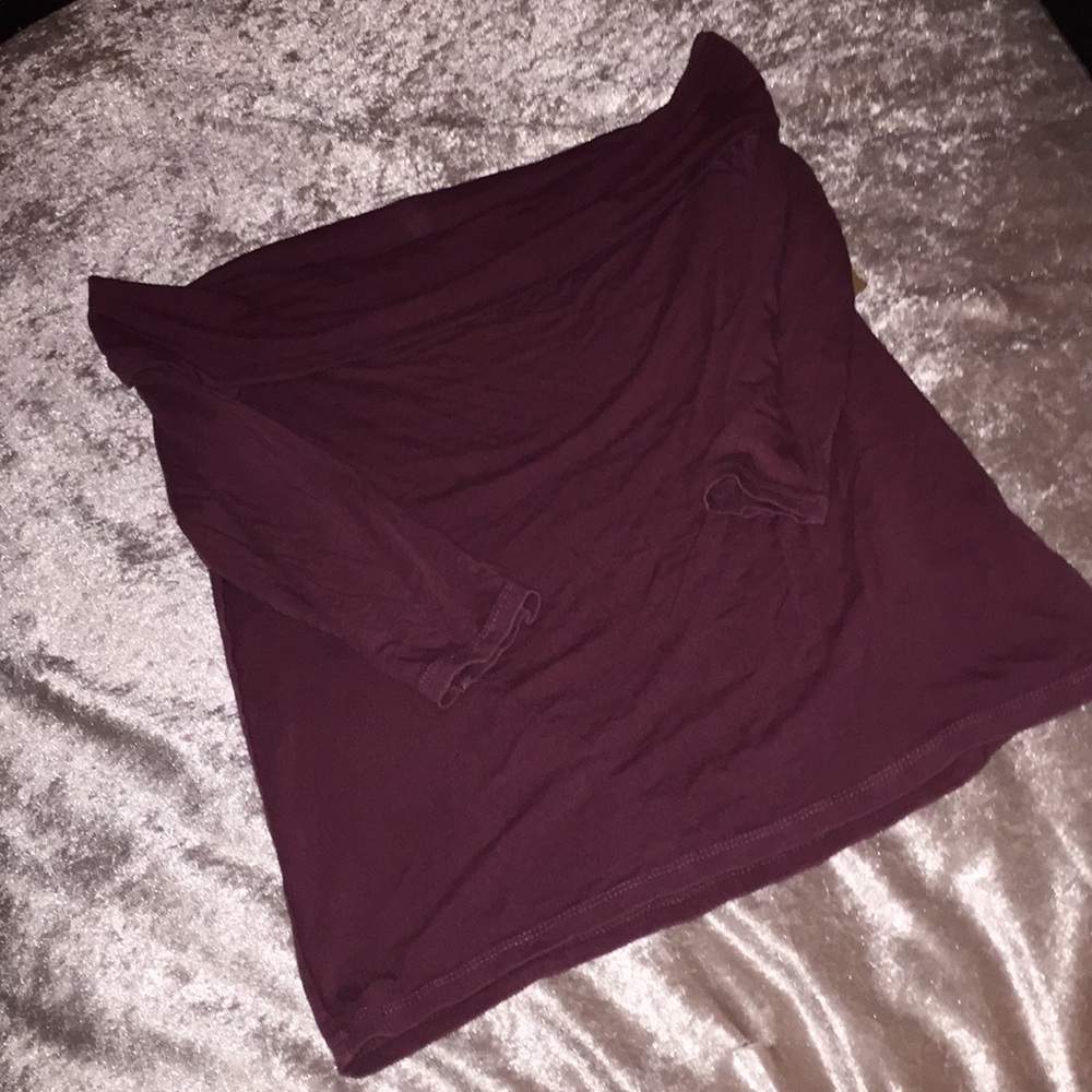 American eagle off the shoulder shirt